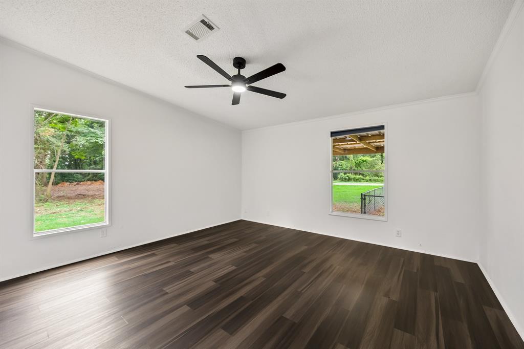 917 Green Blackman Road Kilgore, TX 75662 - Photo 13 of 25