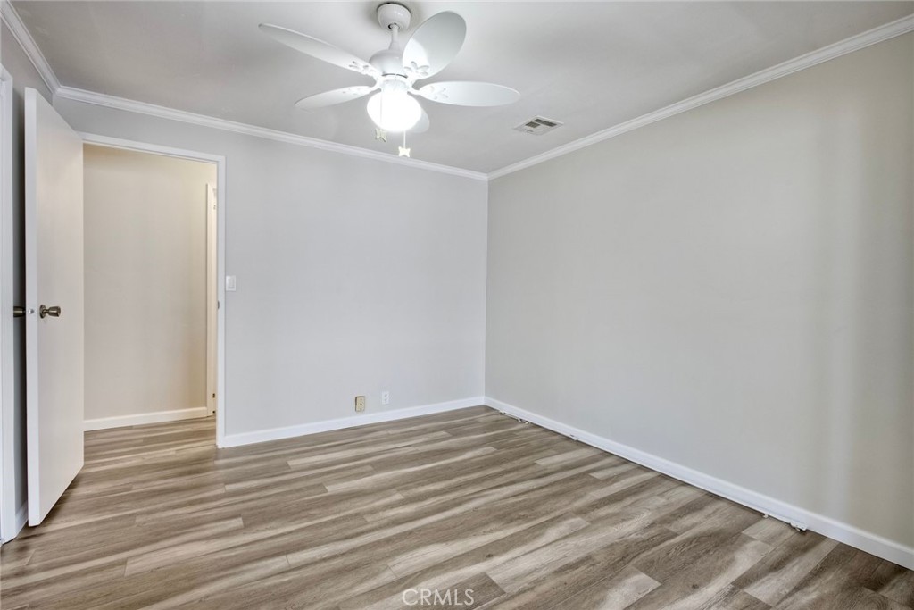 4747 Oak Crest Road, Unit 28 Fallbrook, CA 92028 - Photo 20 of 29 wooden floor in an empty room