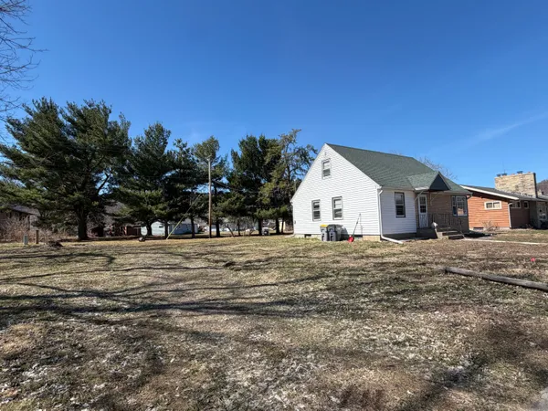 $275,000 | 307 North Walnut Street, La Crescent, MN 55947