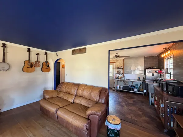 $275,000 | 307 North Walnut Street, La Crescent, MN 55947