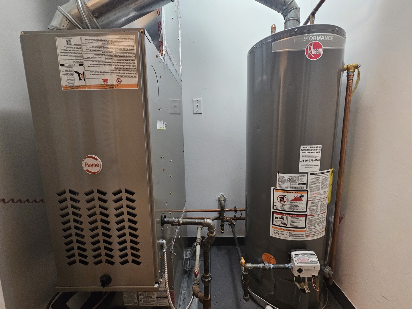 3114 West 163rd Street Markham, IL 60428 - Photo 13 of 16 a bathroom with a shower and a sink