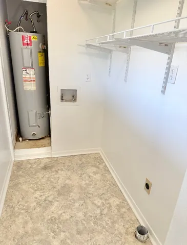 $1,960 | 233 Farm To Market 696, Elgin, TX 78621