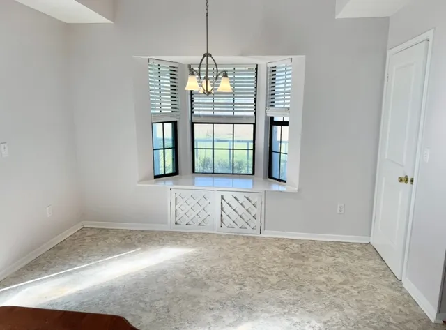 $1,960 | 233 Farm To Market 696, Elgin, TX 78621