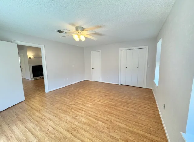 $1,960 | 233 Farm To Market 696, Elgin, TX 78621