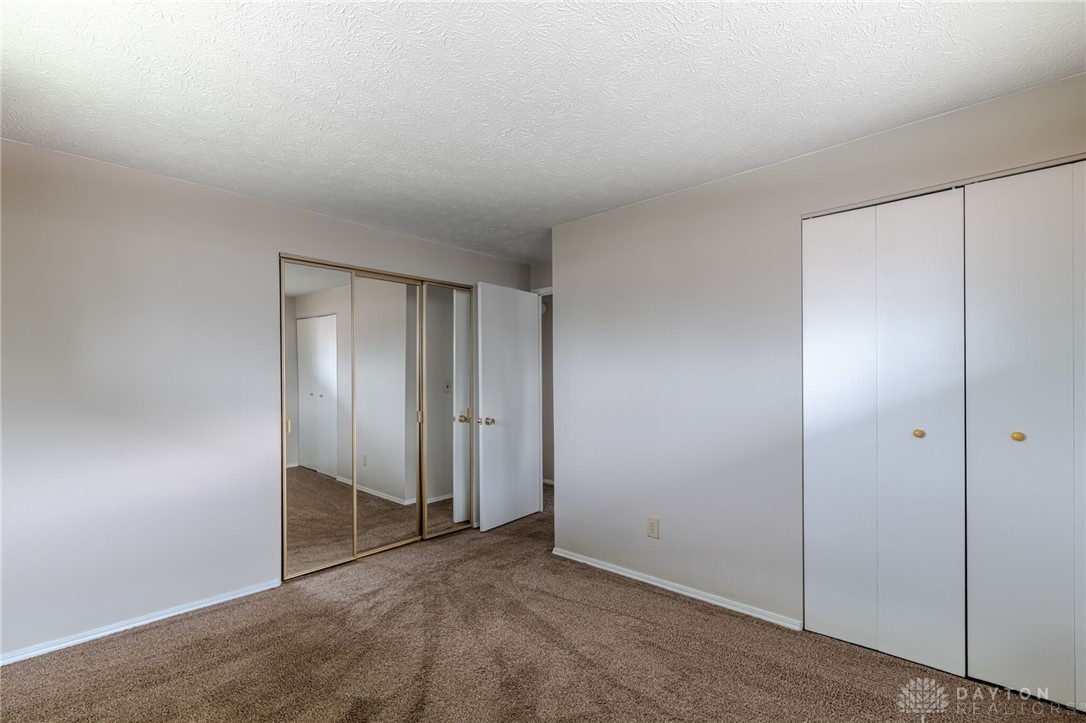 5755 Benedict Road Dayton, OH 45424 - Photo 13 of 21 Gallery Image 13