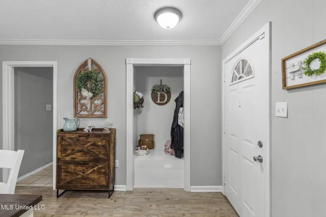 $309,500 | 203 Northwest 4th Street, Flora, MS 39071