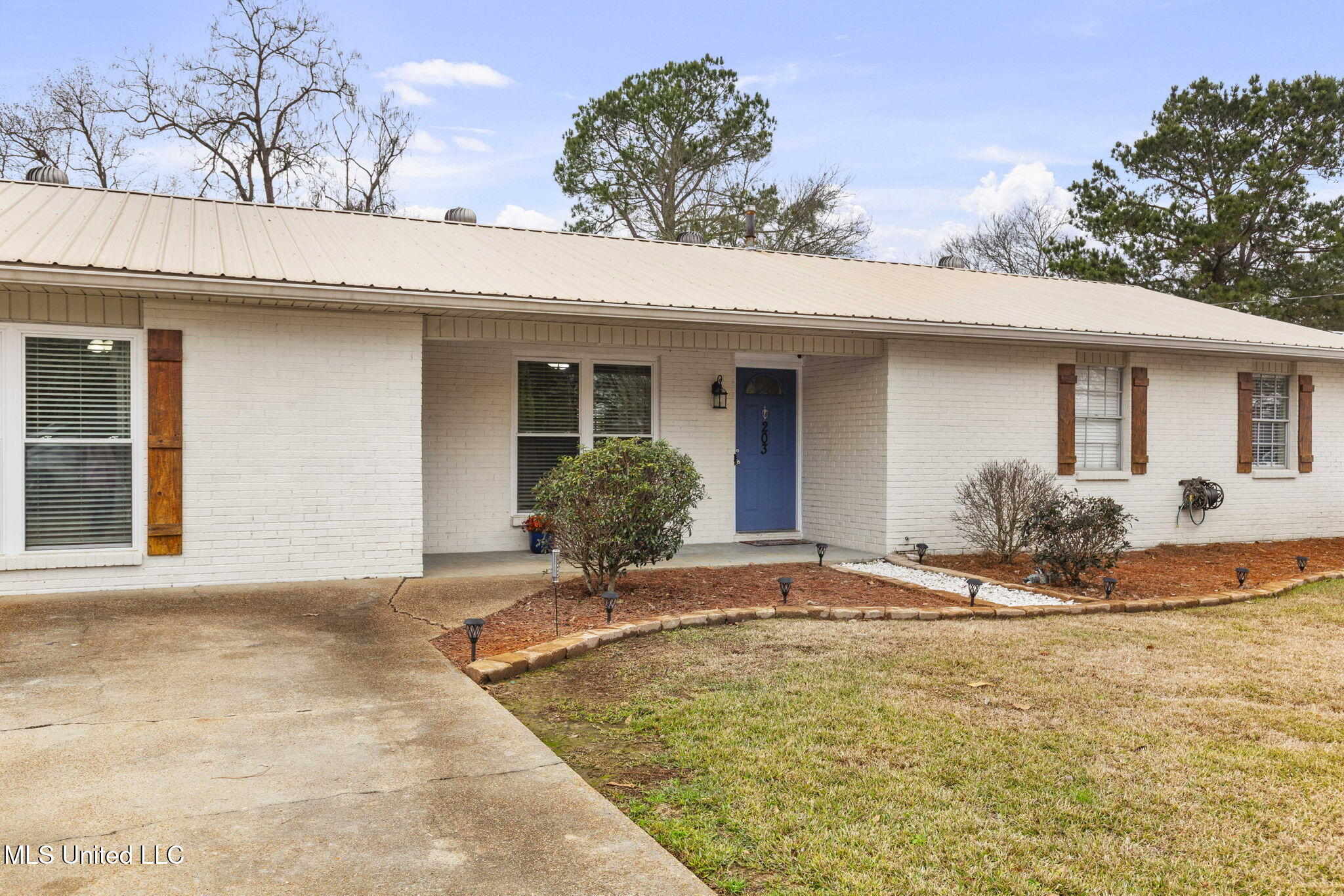 203 Northwest 4th Street Flora, MS 39071 - Photo 28 of 31 458A6EC1-EAFD-487F-AE92-6DFAC47DDC95