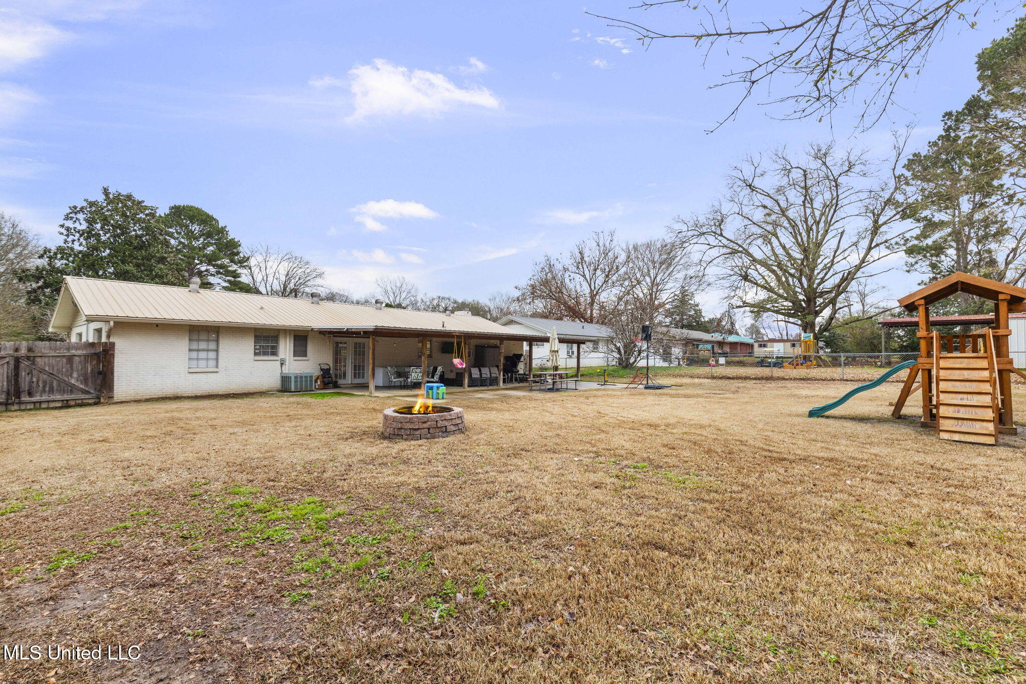 203 Northwest 4th Street Flora, MS 39071 - Photo 29 of 31 C7D931FE-A420-4885-B034-01C8F8292351