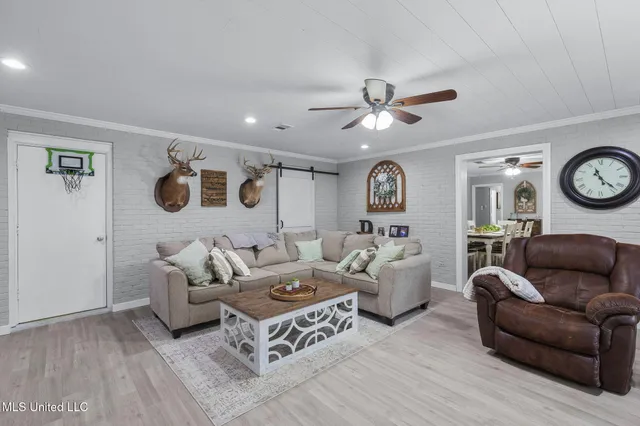 $309,500 | 203 Northwest 4th Street, Flora, MS 39071