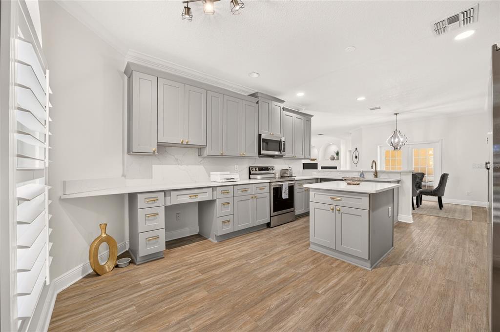 4987 Southwest 63rd Loop Ocala, FL 34474 - Photo 12 of 31 Gallery Image 12