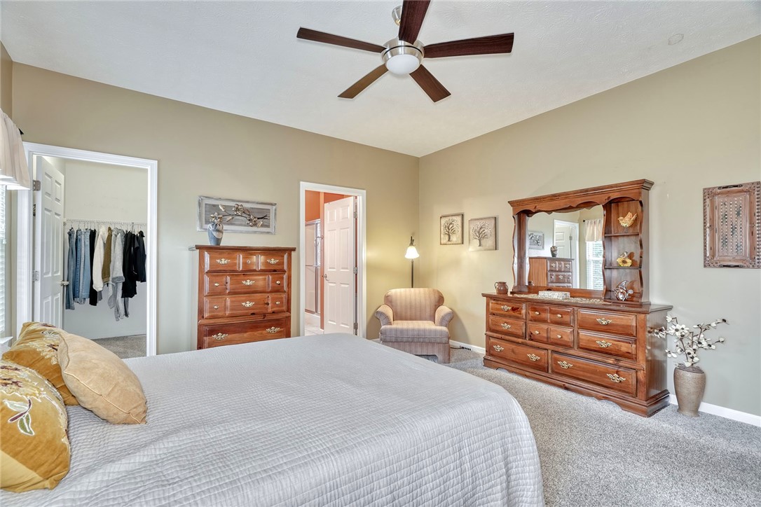 1082 Railway Crossing Webster, NY 14580 - Photo 16 of 43 PRIMARY BEDROOM