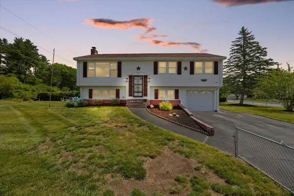 $549,900 | 66 Mary Drive, Taunton, MA 02780