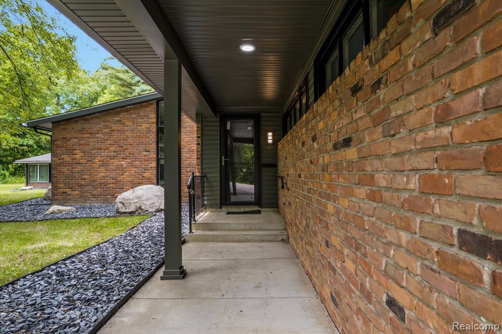 1765 East Predmore Road Oakland, MI 48363 - Photo 56 of 65