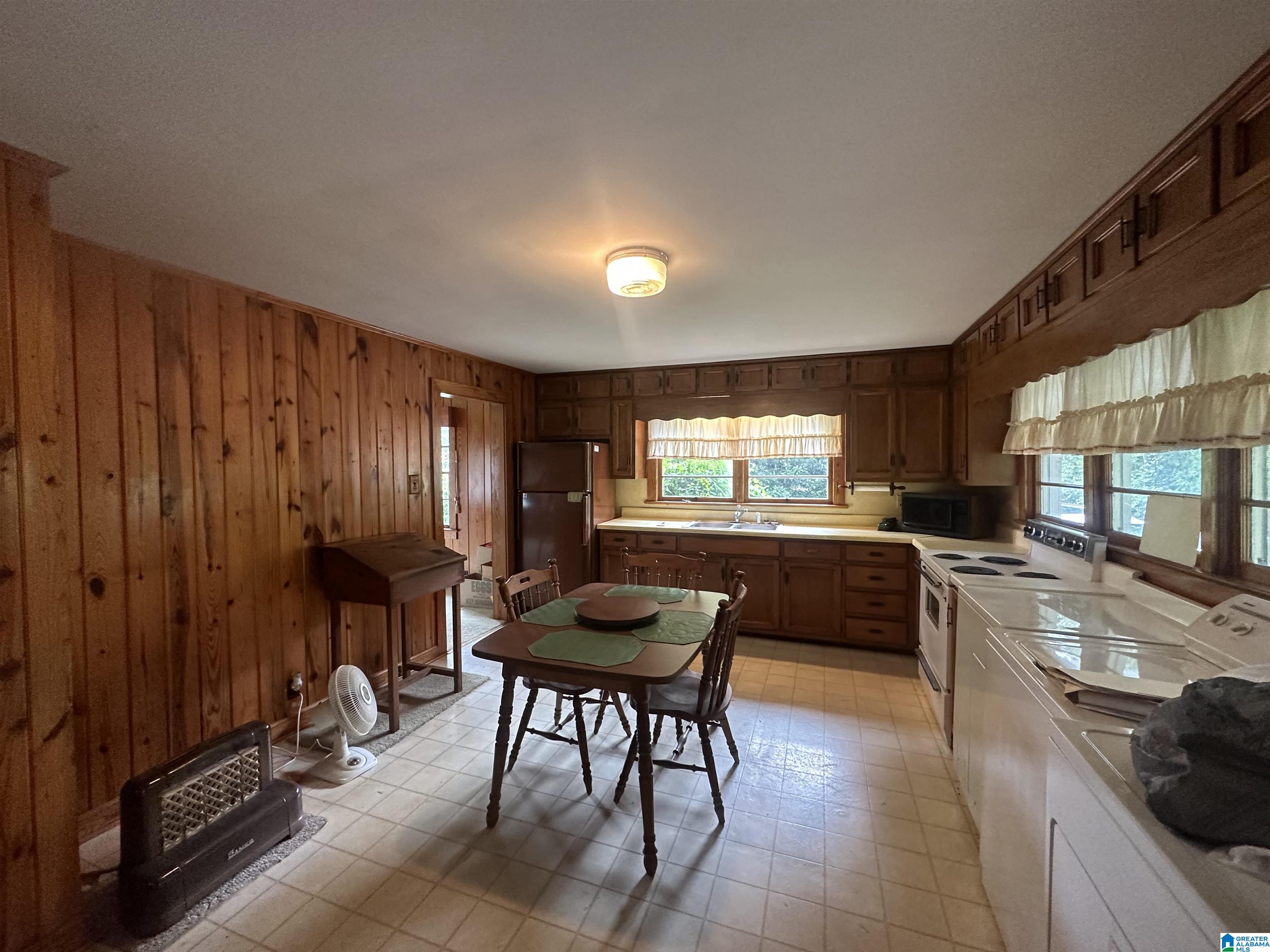 7056 Taylors Ferry Road Bessemer, AL 35023 - Photo 2 of 13 Gallery Image 2