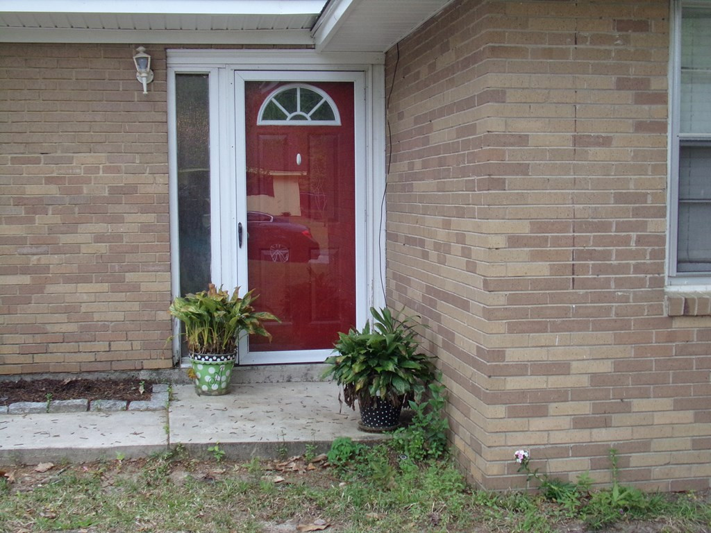 902 Clay Street Sumter, SC 29154 - Photo 3 of 24 Gallery Image 3