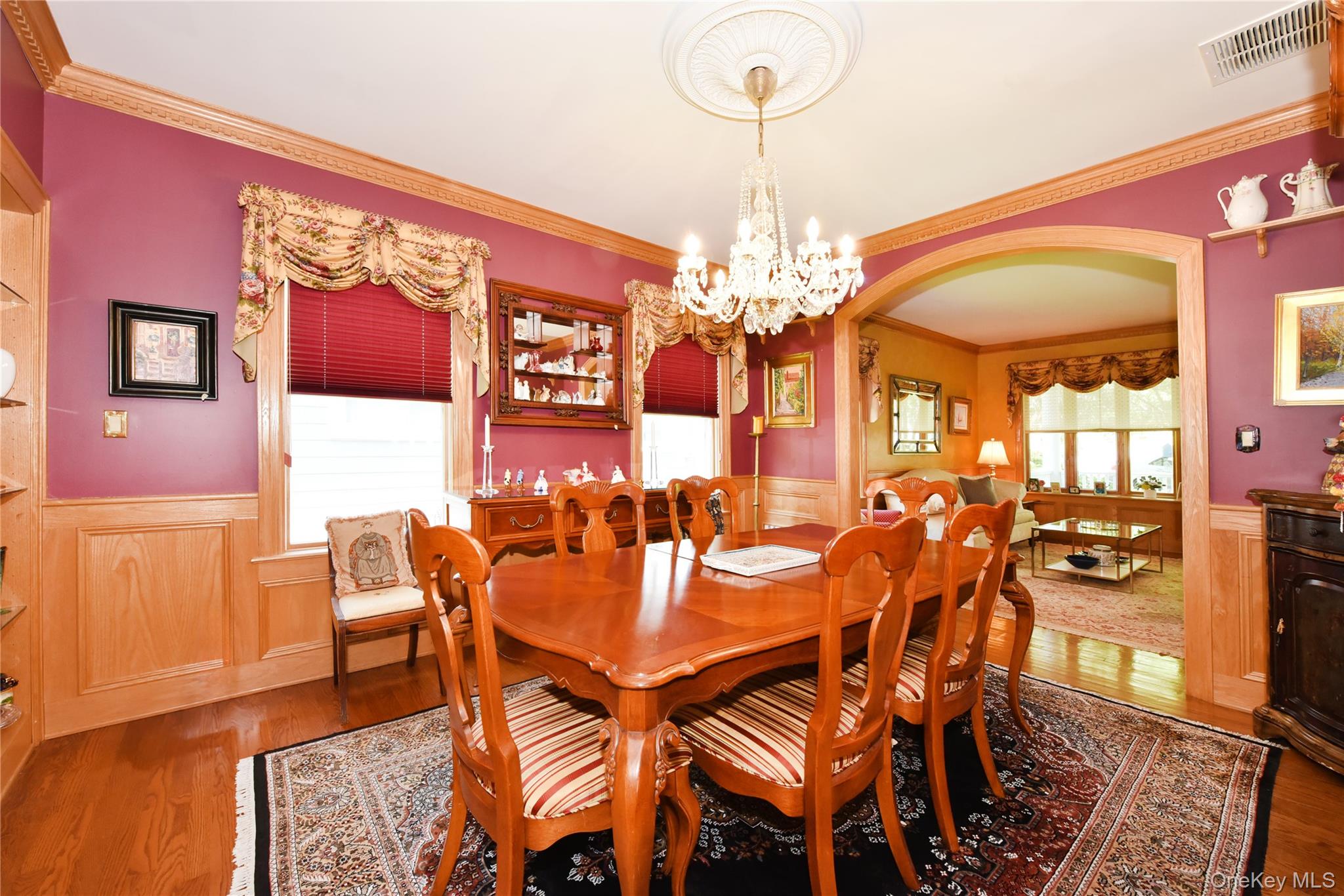 328 38th Road Queens, NY 11363 - Photo 12 of 35