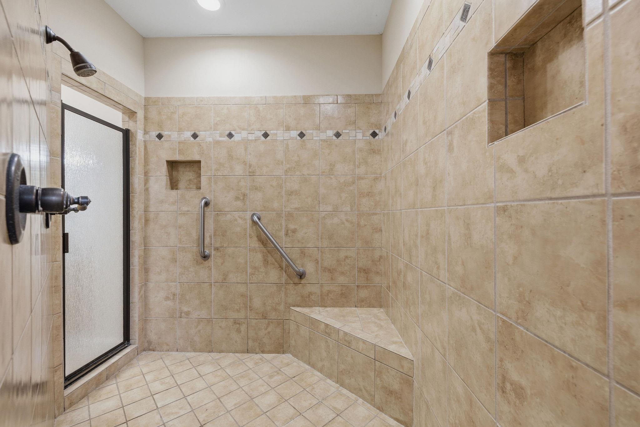 842 Shadow Walk Lane Collierville, TN 38017 - Photo 23 of 40