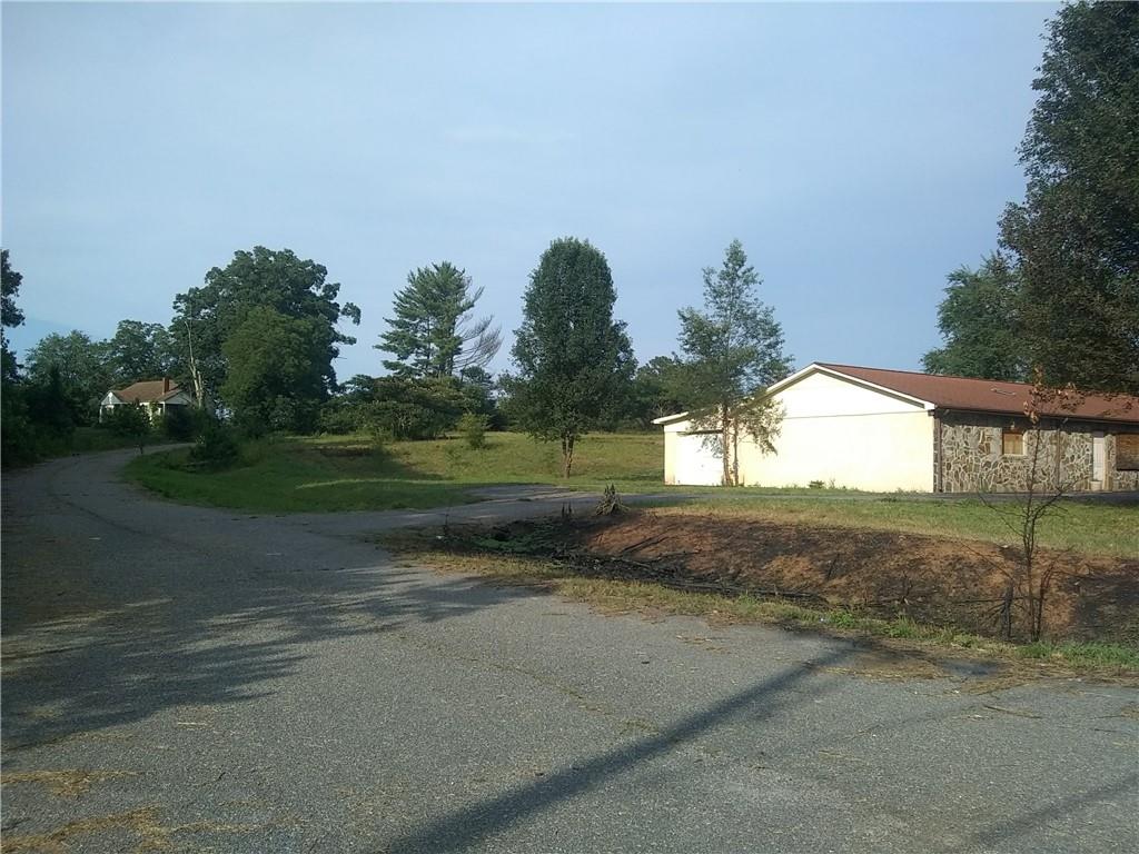 1198 Airport Rhodhiss Road, Unit 1 Hickory, NC 28601 - Photo 2 of 18 Gallery Image 2