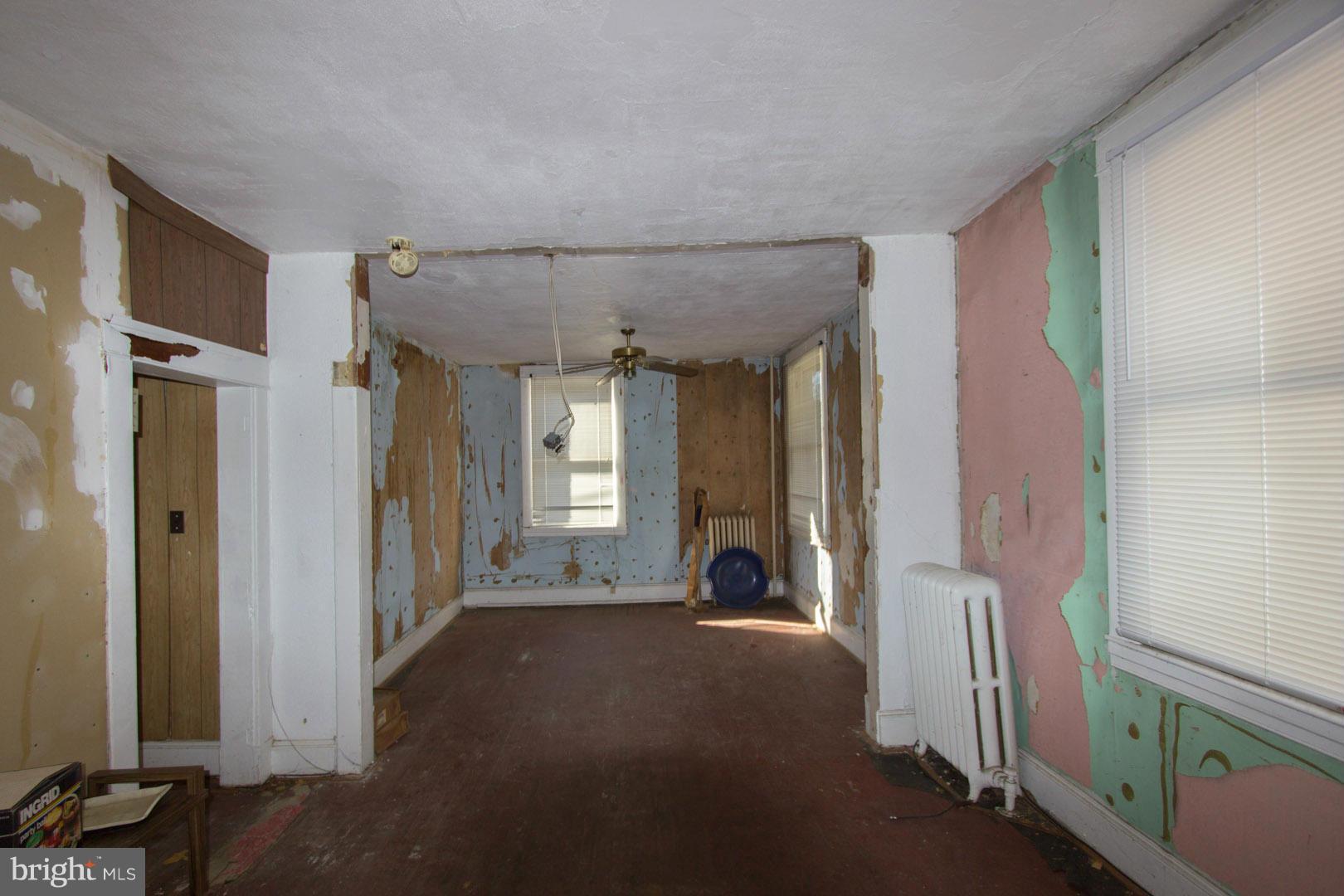 7201 Belair Road Baltimore, MD 21206 - Photo 2 of 14 Interior (General)