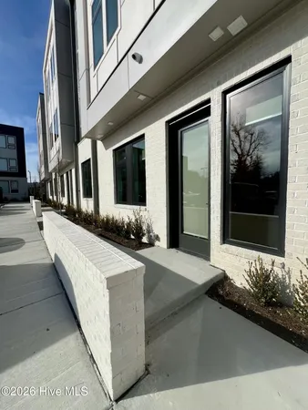 $1,675 | 1108 Castle Street, Unit 102, Wilmington, NC 28401