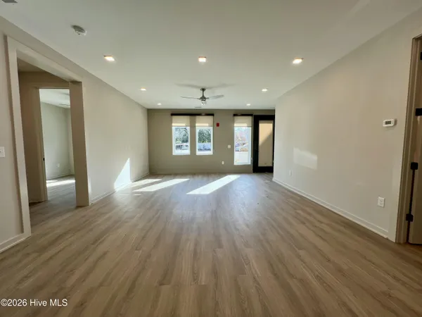 $1,675 | 1108 Castle Street, Unit 102, Wilmington, NC 28401