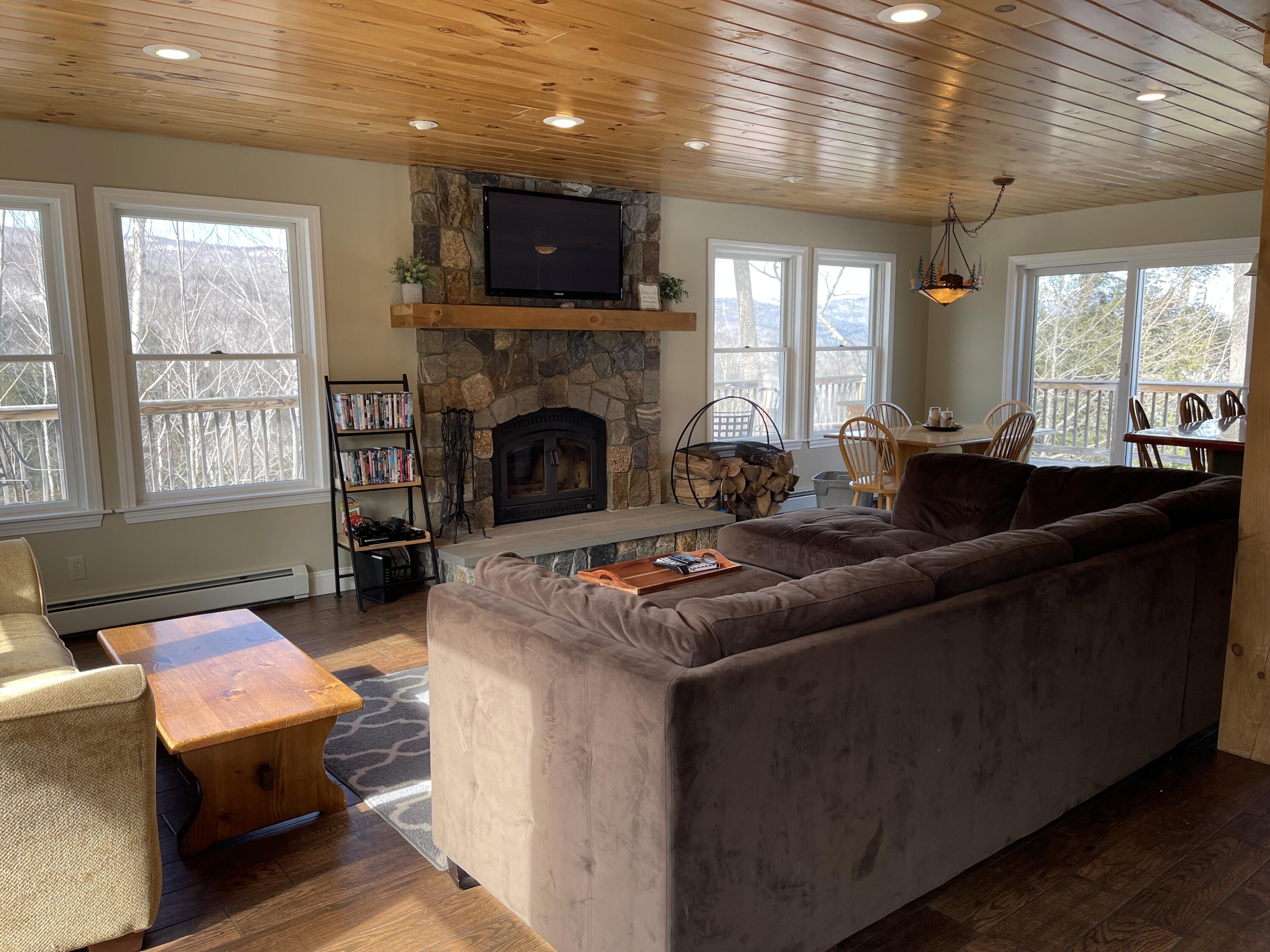 62 Riley Road Mexico, ME 04257 - Photo 15 of 34 IMG_2061