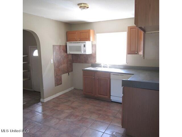7104 Tanner Williams Road Lucedale, MS 39452 - Photo 3 of 15 Kitchen_5