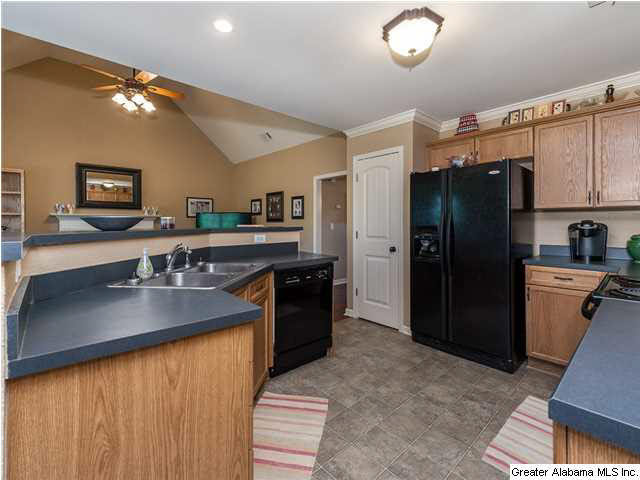 1036 Sunset Way Odenville, AL 35120 - Photo 7 of 27