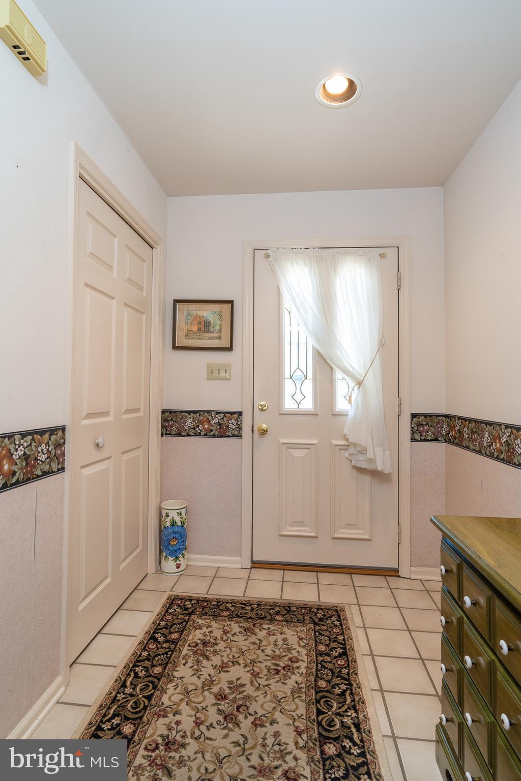 6 Amberly Way Lititz, PA 17543 - Photo 6 of 25