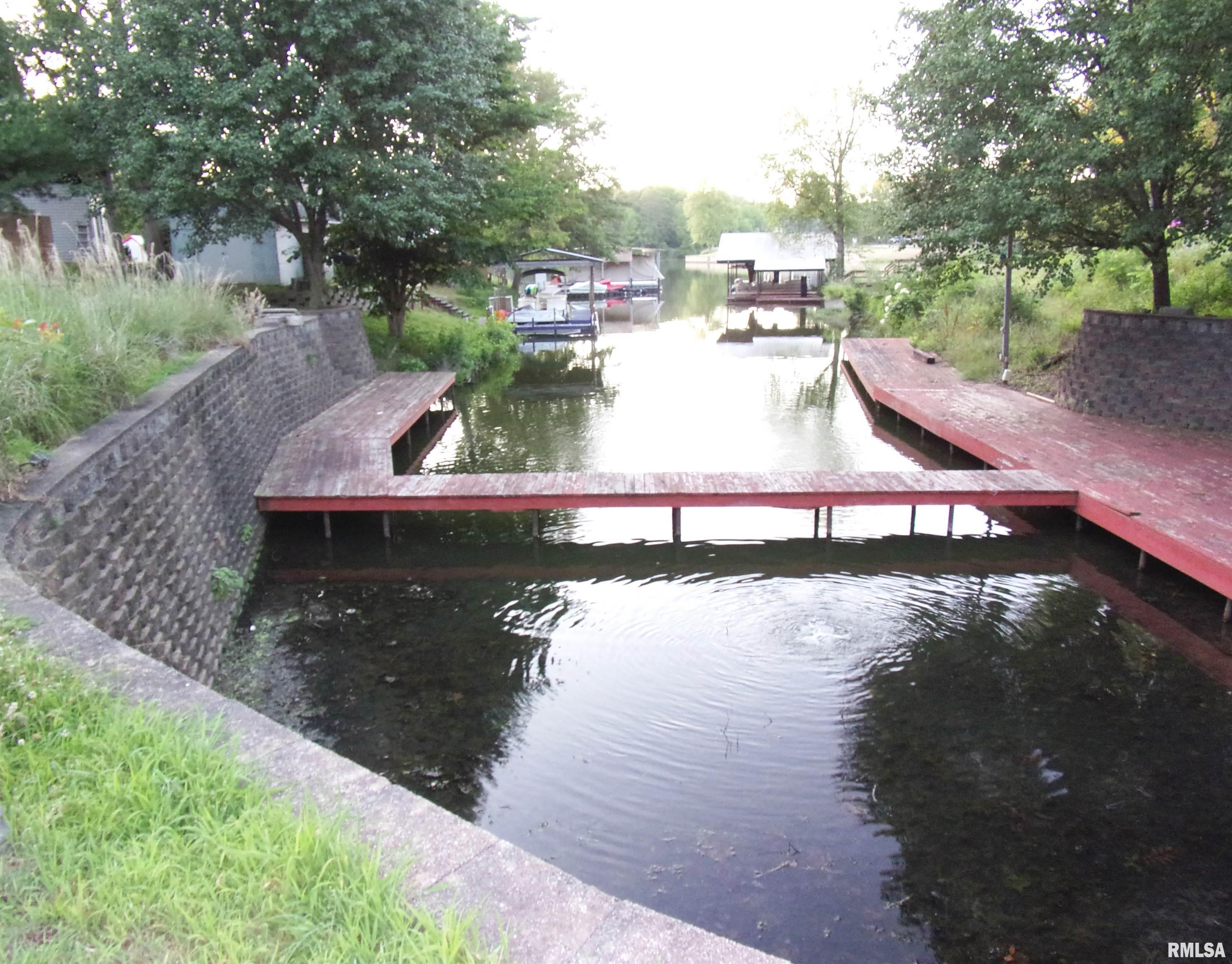 3373 Rainier Lane Centralia, IL 62801 - Photo 2 of 8