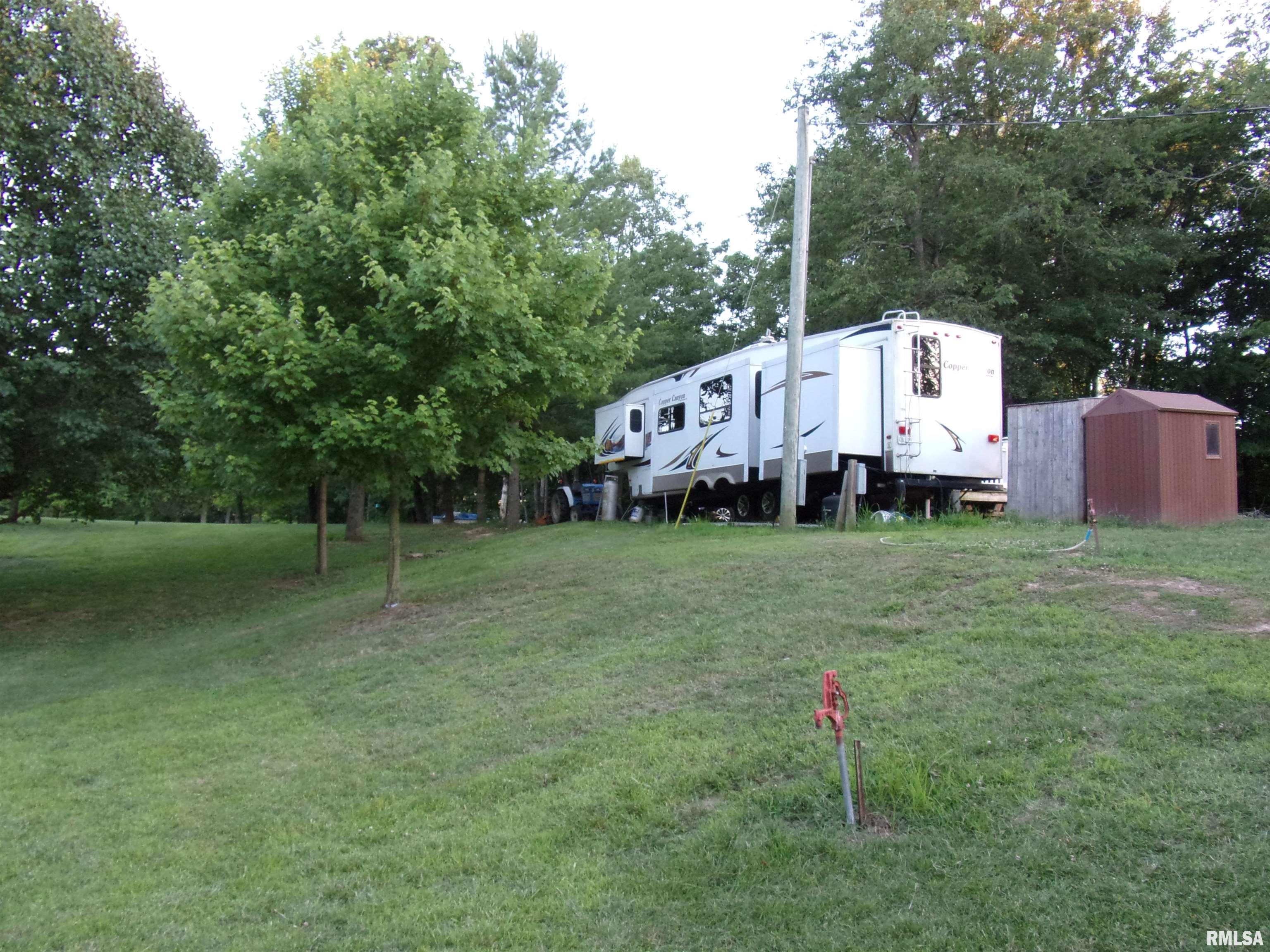 3373 Rainier Lane Centralia, IL 62801 - Photo 3 of 8