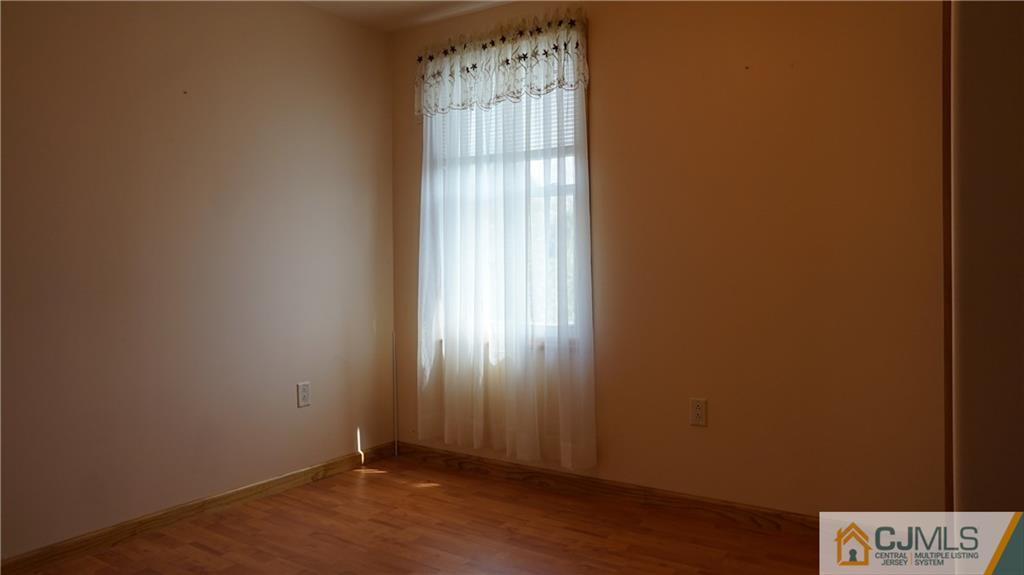 8 Plumstead Road Sewell, NJ 08080 - Photo 16 of 25 an empty room with windows