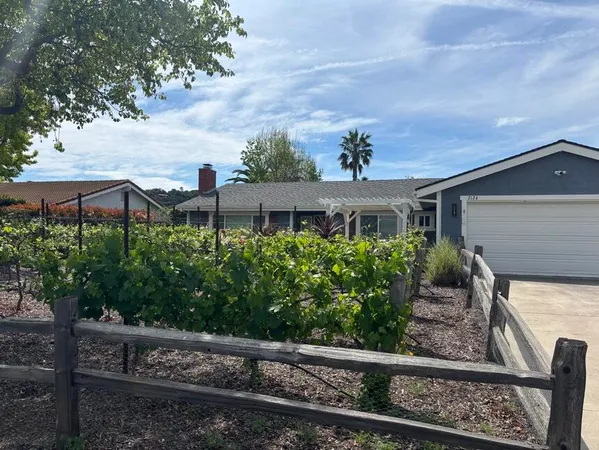 $1,210,000 | 2124 Creekside Drive, Solvang, CA 93463