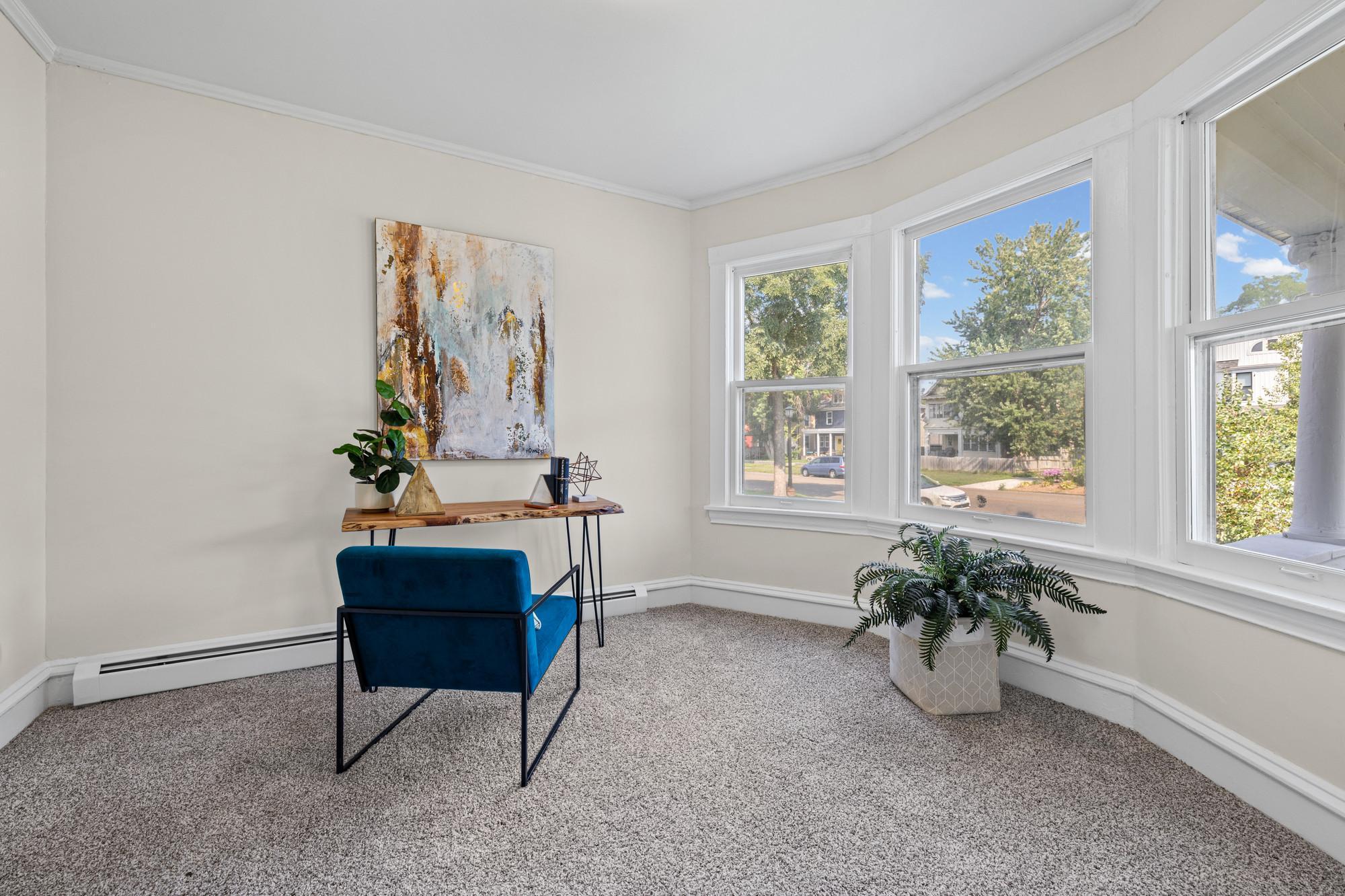 892 R Marshall Avenue St. Paul, MN 55104 - Photo 6 of 53 Gallery Image 6