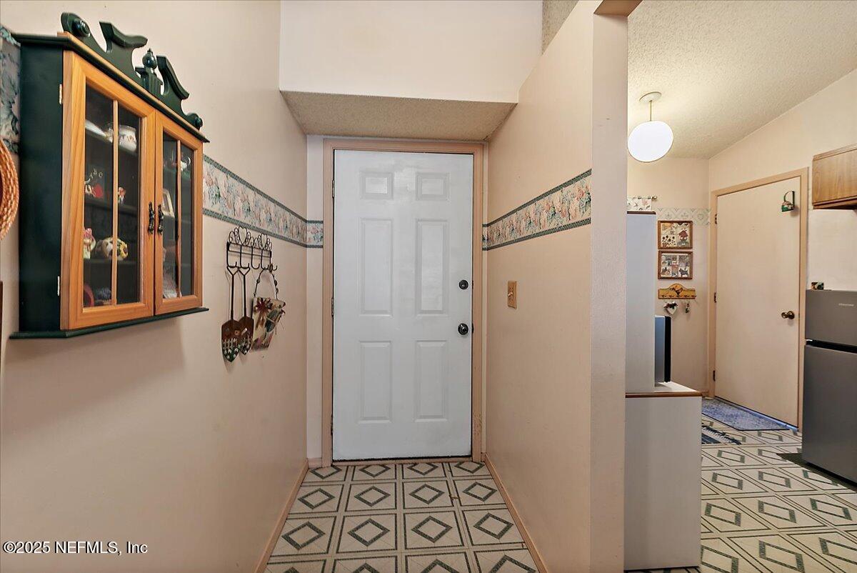 3608 Chappi Way Jacksonville, FL 32223 - Photo 3 of 14 a view of entryway