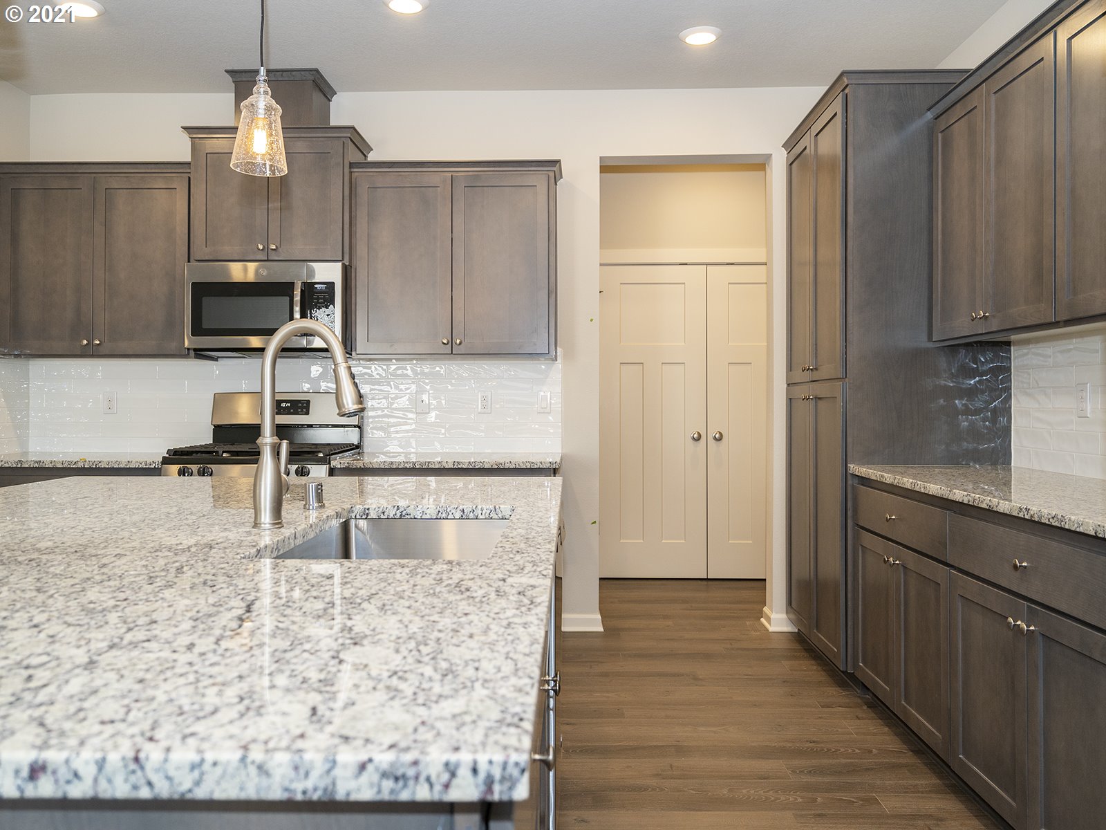 8855 North Appleton Circle Camas, WA 98607 - Photo 9 of 29