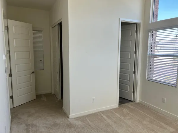 $4,200 | 1141 East La Mirada Drive, Phoenix, AZ 85042