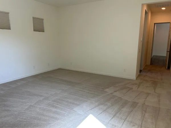 $4,200 | 1141 East La Mirada Drive, Phoenix, AZ 85042