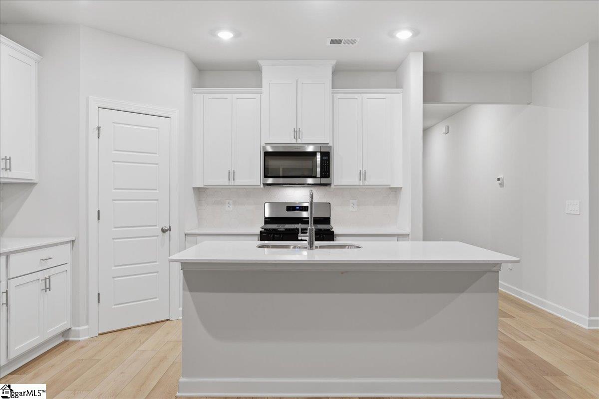 104 Blooming Meadow Road Piedmont, SC 29673 - Photo 8 of 35