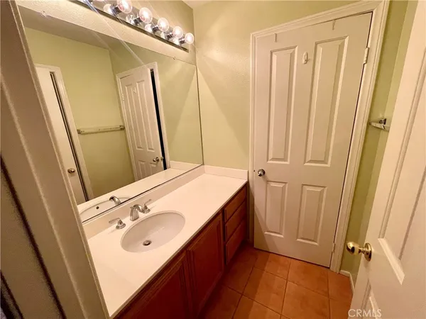 $5,195 | 21 Belcanto, Mission Viejo, CA 92692