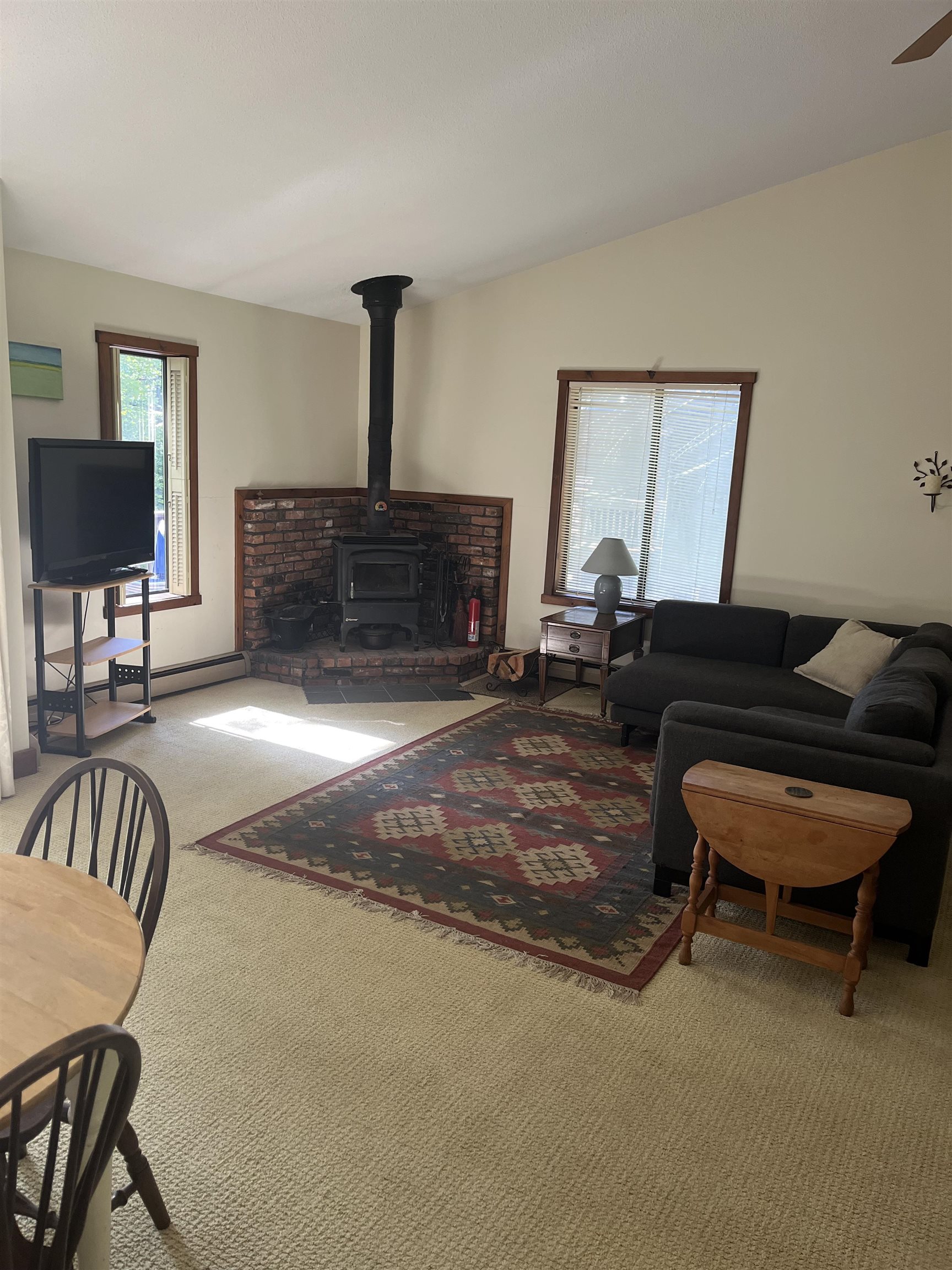 445 Old Quechee Road, Unit 10A Hartford, VT 05059 - Photo 5 of 21 Gallery Image 5