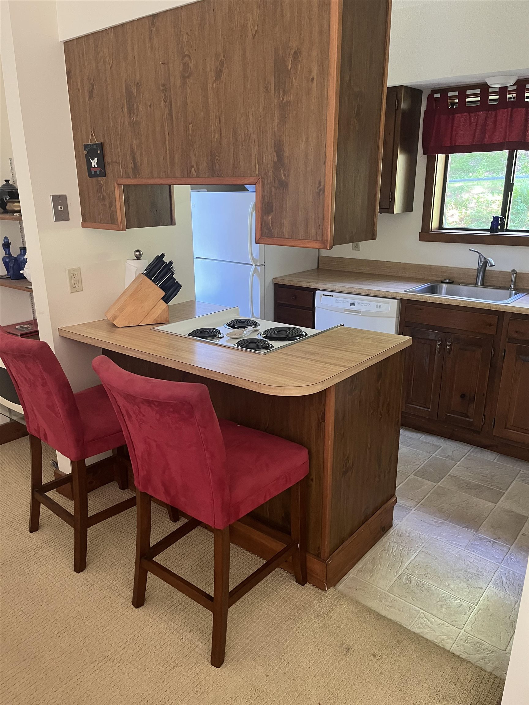 445 Old Quechee Road, Unit 10A Hartford, VT 05059 - Photo 10 of 21 Gallery Image 10