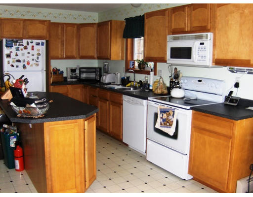 17 Fisher Road Northfield, MA 01360 - Photo 2 of 15 Gallery Image 2