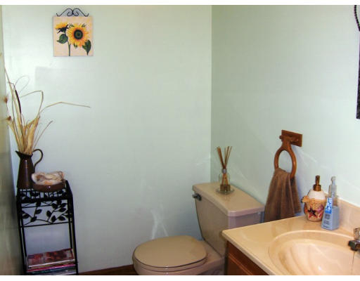 17 Fisher Road Northfield, MA 01360 - Photo 7 of 15 Gallery Image 7