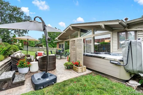 $535,000 | 13203 Dartagnan Court, St. Louis, MO 63141