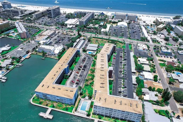 an aerial view of a yard