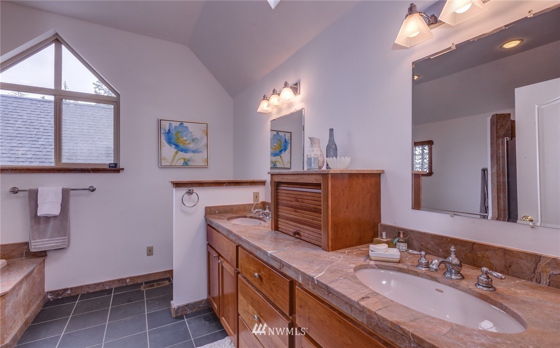 1750 Academy Road Bellingham, WA 98226 - Photo 13 of 25 Gallery Image 13