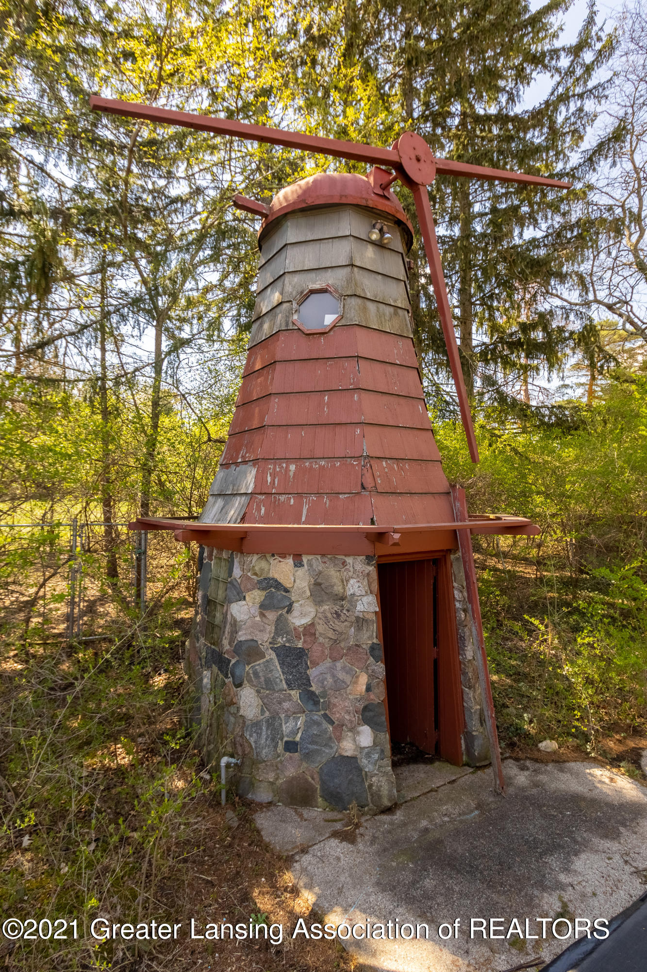 1785 Hamilton Road Okemos, MI 48864 - Photo 47 of 54 Windmill