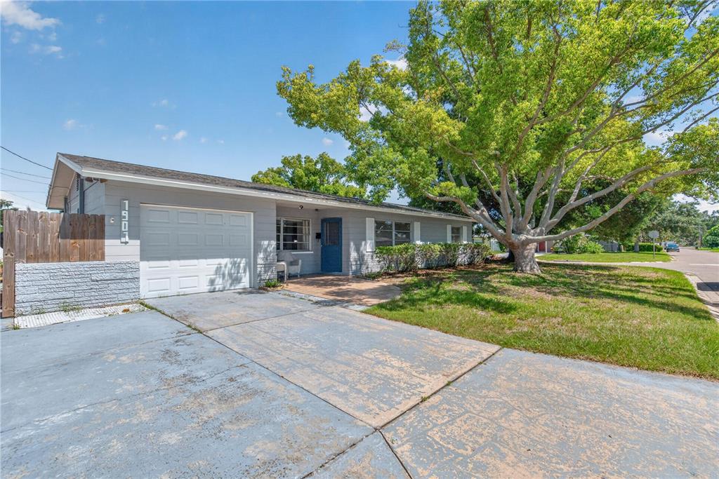 1901 57th Street North St. Petersburg, FL 33710 - Photo 25 of 34 Gallery Image 25