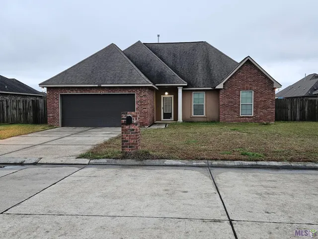 $244,000 | 192 Carriage Way, Thibodaux, LA 70301